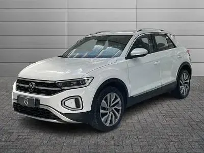 Usata VW Polo Life 95 CV (69 kW) 2023 Gray Utilitaria
