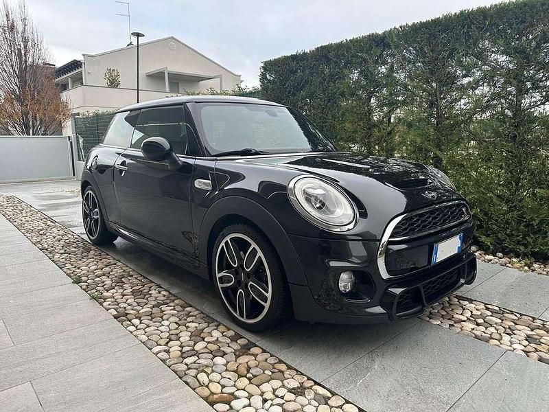 Usata 2015 Mini Cooper SD Business Utilitaria | 10.900 € (Buon prezzo) - Immagine 1/4