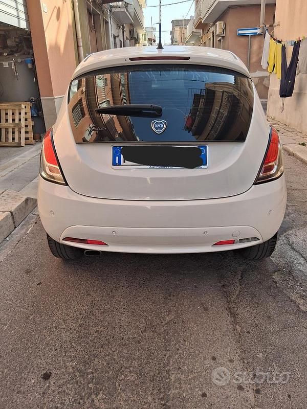 Usata Lancia Ypsilon 2017 Utilitaria
