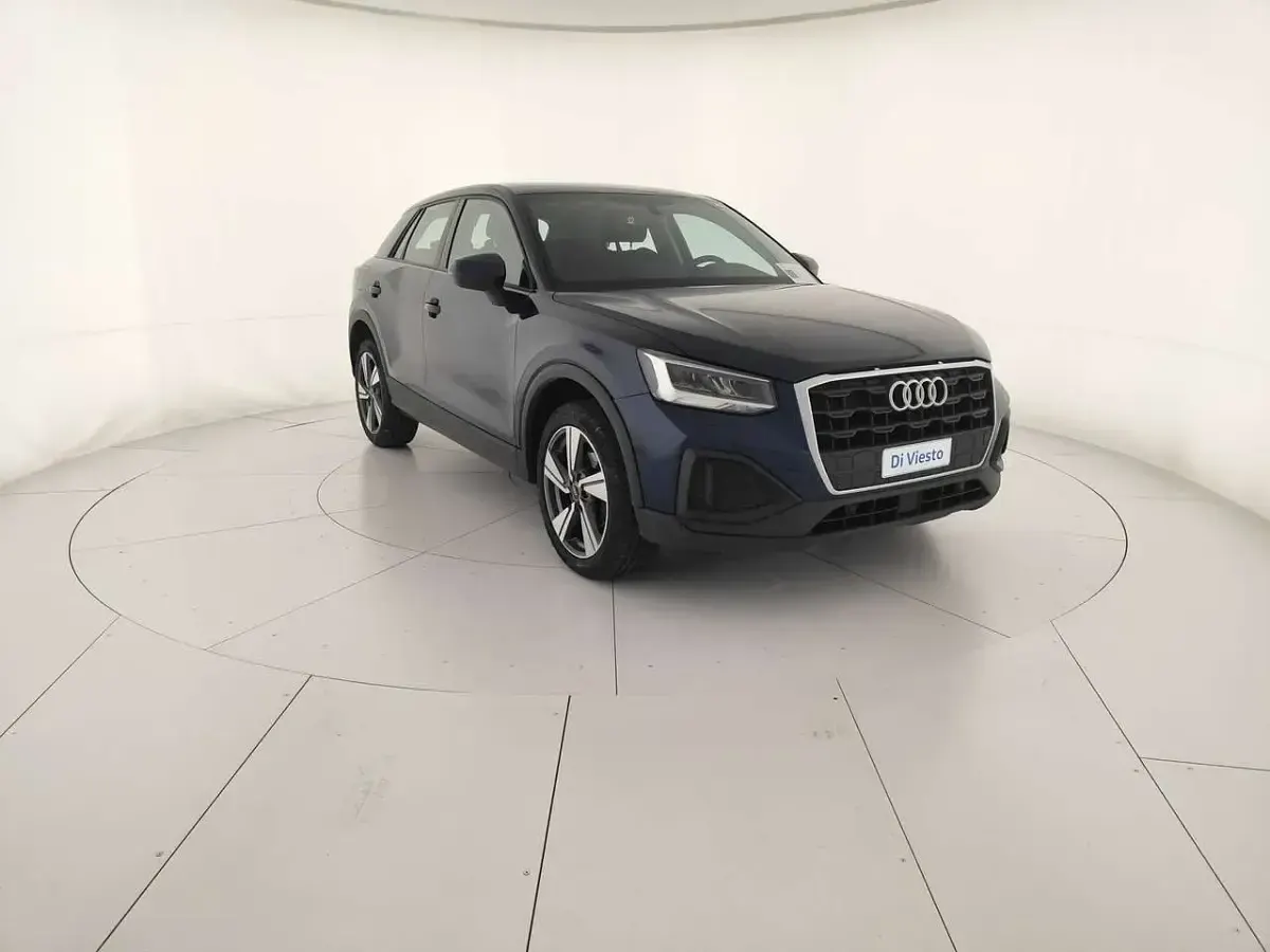 Usata Audi Q2 Business 150 CV (110 kW) 2021 Azzurro SUV