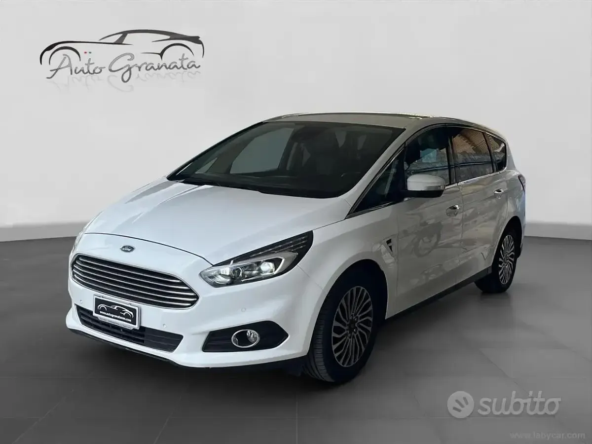 Begagnad Ford S-MAX S 150 HK (110 kW) 2019 Vit Minibuss