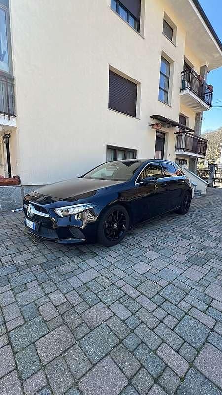 Usata Mercedes A180 116 CV (85 kW) 2019 Berlina