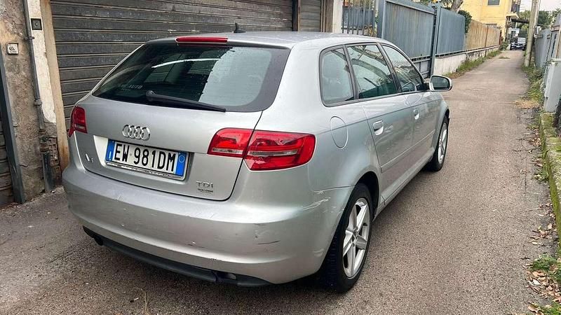 Usata Audi A3 Ambition 140 CV (102 kW) 2011 Argento Berlina