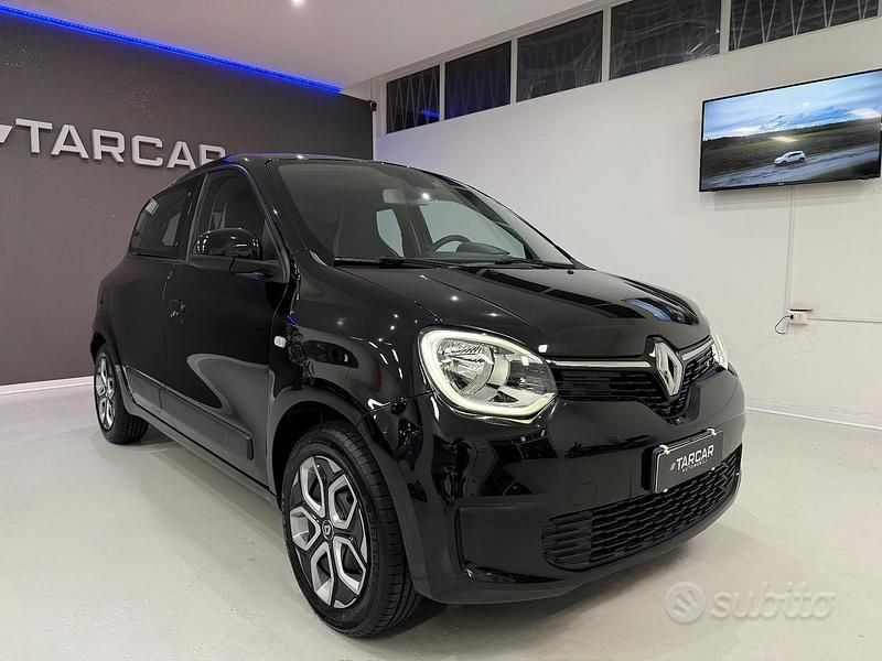 Usata Renault Twingo SE 65 CV (47 kW) 2020 Nero Utilitaria
