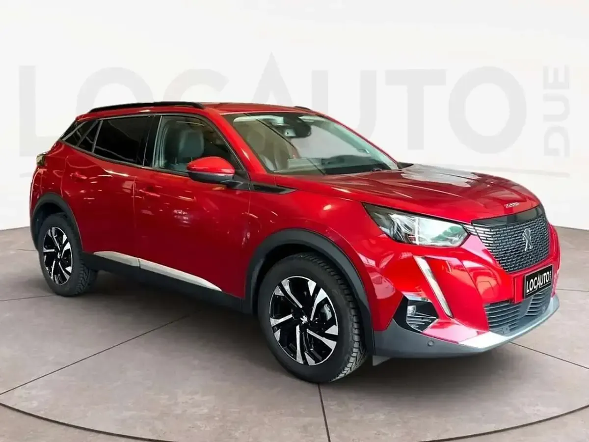 Usata Peugeot 2008 Allure 102 CV (75 kW) 2020 Rosso SUV