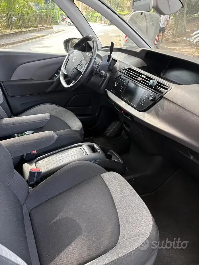 Usata Citroën C4 SpaceTourer Feel 131 CV (96 kW) 2021 Marrone Monovolume