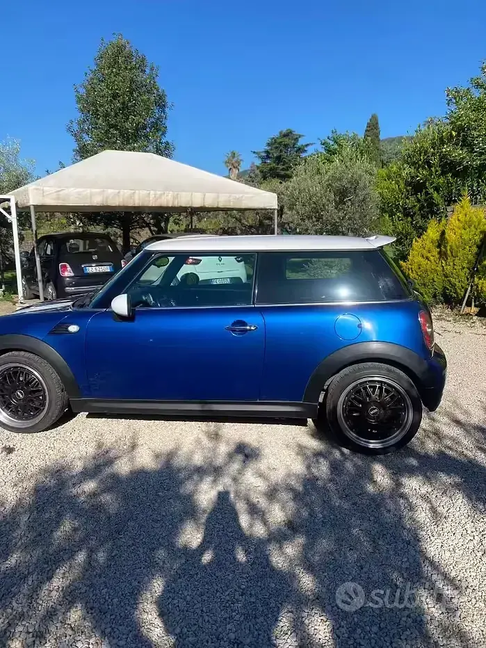 Usata Mini Cooper 122 CV (89 kW) 2017 Utilitaria