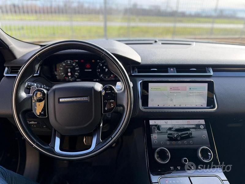 Usata Land Rover Range Rover Velar SE 300 CV (220 kW) 2020 Nero SUV