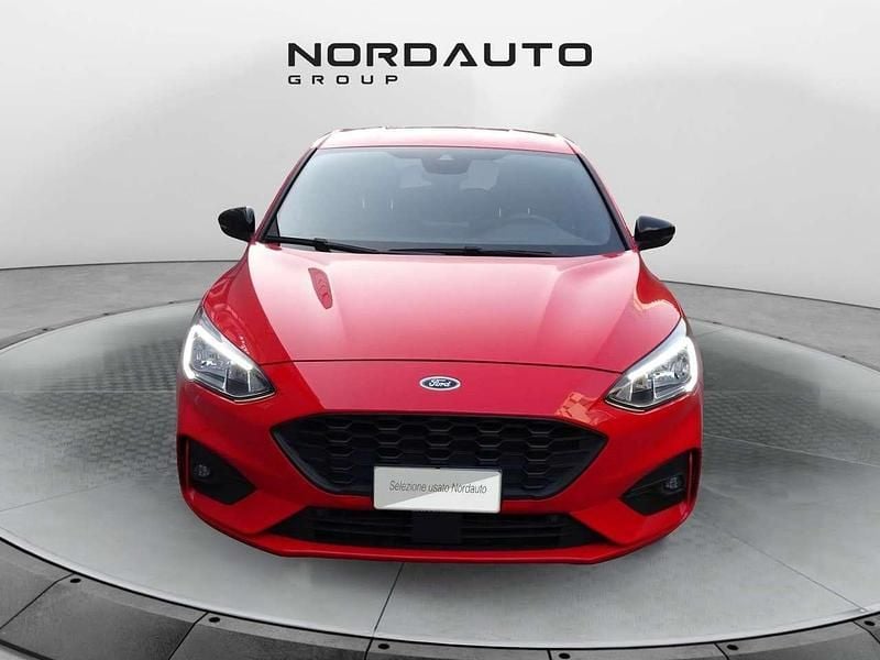 Usata Ford Focus ST-Line 125 CV (91 kW) 2020 Rosso Utilitaria
