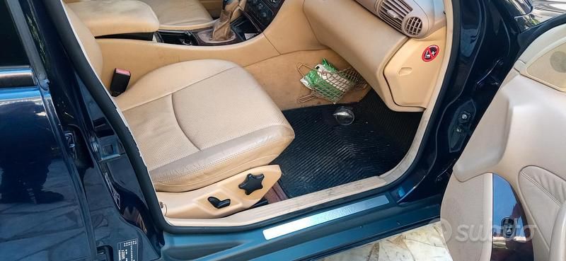 Usata Mercedes C220 2001 Blu Berlina