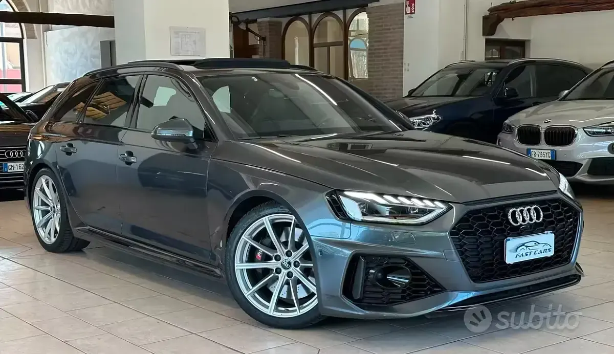 Usata Audi RS4 450 CV (330 kW) 2022 Grigio Station wagon