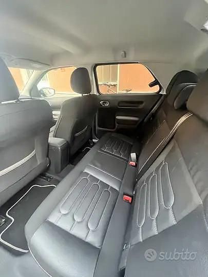 Usata Citroën C4 PureTech 110 CV (80 kW) 2018 Grigio Berlina