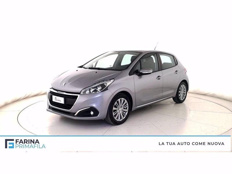 Usata Peugeot 208 Active 102 CV (75 kW) 2020 Grigio chiaro Utilitaria
