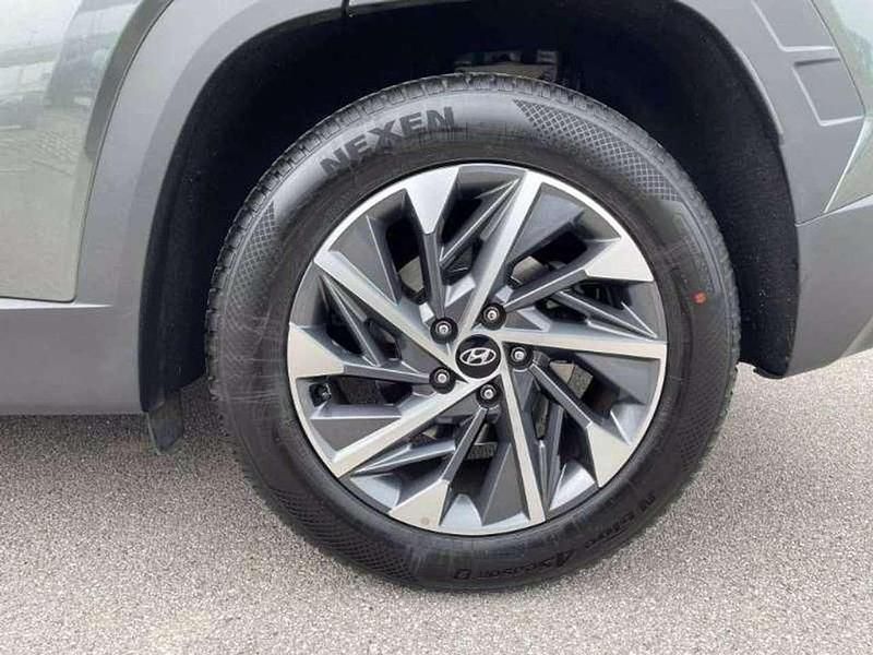 Usata Hyundai Tucson 136 CV (100 kW) 2023 Grigio metallizzato SUV
