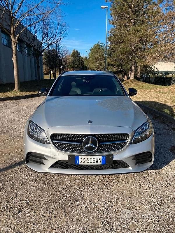 Usata Mercedes C180 122 CV (89 kW) 2021 Grigio Station wagon