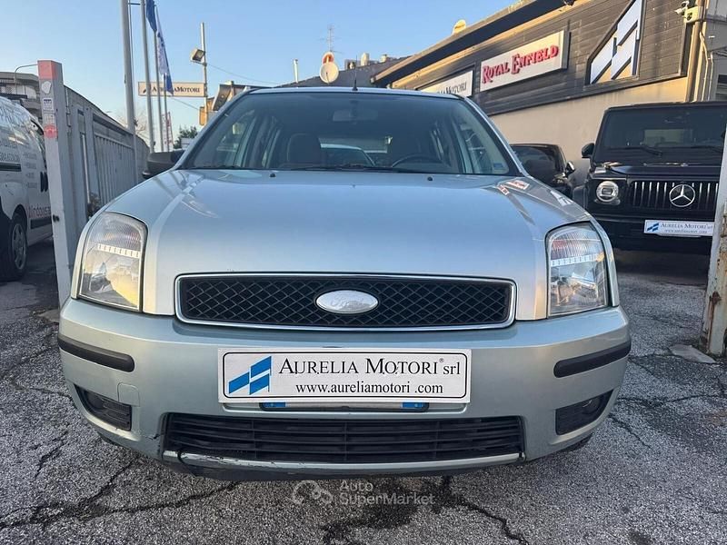 Gebraucht Ford Fusion 68 PS (50 kW) 2003 Silber Kleinwagen