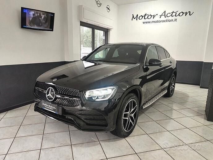 Begagnad Mercedes GLC220 Premium 194 HK (142 kW) 2021 Svart Sportkupé