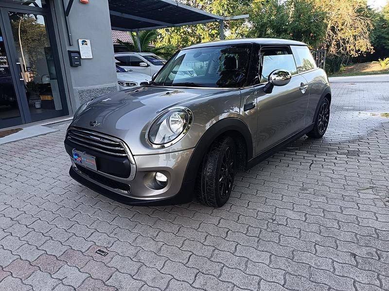 Nero Usata 2016 Mini One D Due volumi | 8500 € (Super prezzo) - Immagine 1/4