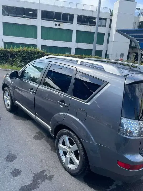 Usata Mitsubishi Outlander Instyle 140 CV (102 kW) 2007 SUV