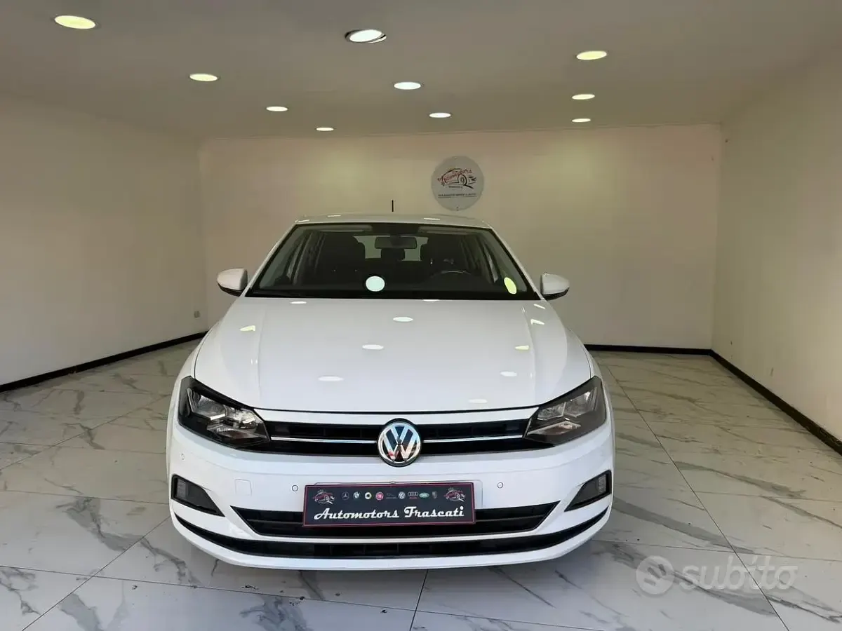 Usata VW Polo 65 CV (47 kW) 2017 Bianco Berlina