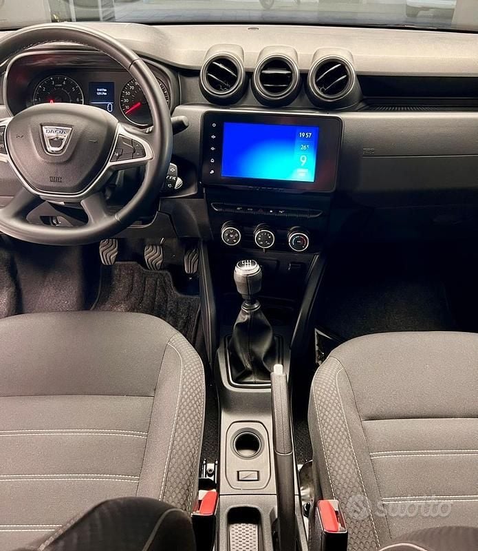 Usata Dacia Duster 101 CV (74 kW) 2022 Grigio SUV