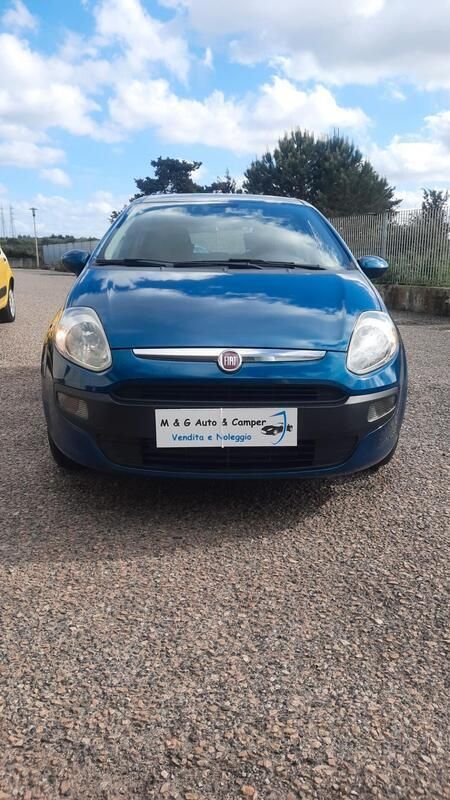 Usata Fiat Punto Evo Active 77 CV (56 kW) 2011 Blu Utilitaria