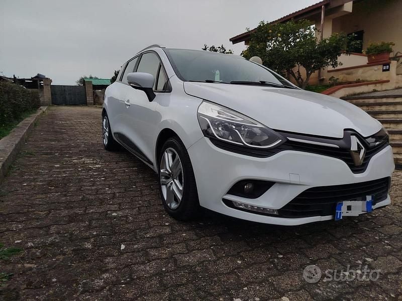 Usata Renault Clio GrandTour Zen 75 CV (55 kW) 2019 Bianco Station wagon