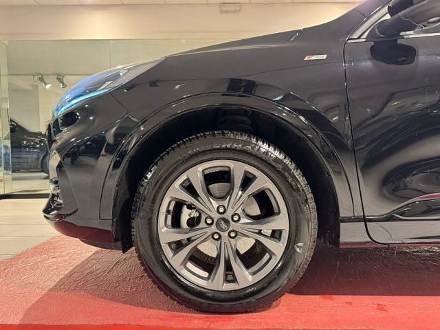 Usata Ford Kuga Vignale 190 CV (139 kW) 2019 Grigio atlas metallizzato SUV