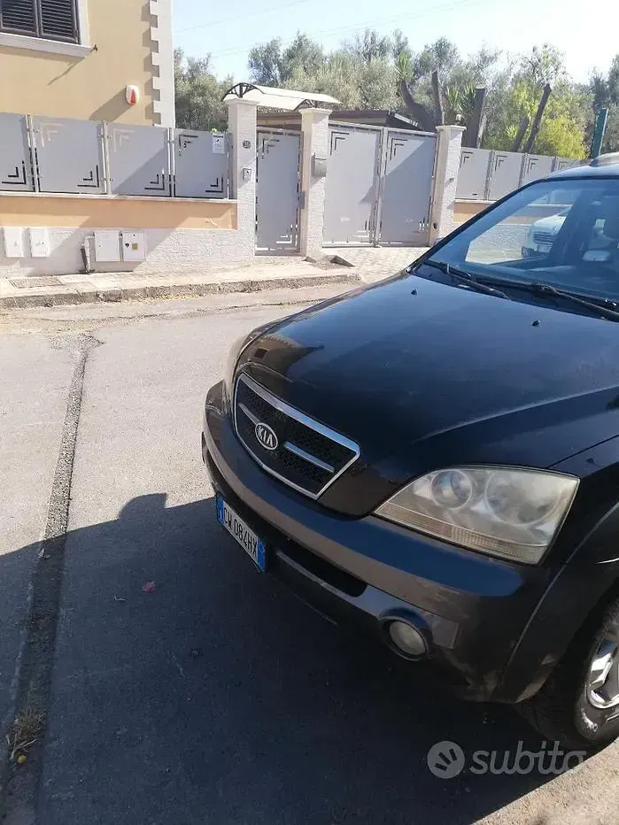 Usata Kia Sorento 140 CV (102 kW) 2005 Nero SUV