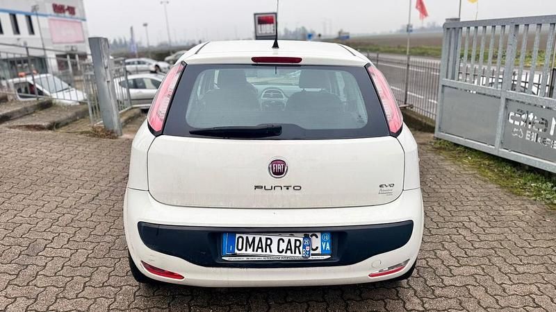 Usata Fiat Punto Evo 74 CV (54 kW) 2010 Bianco Utilitaria