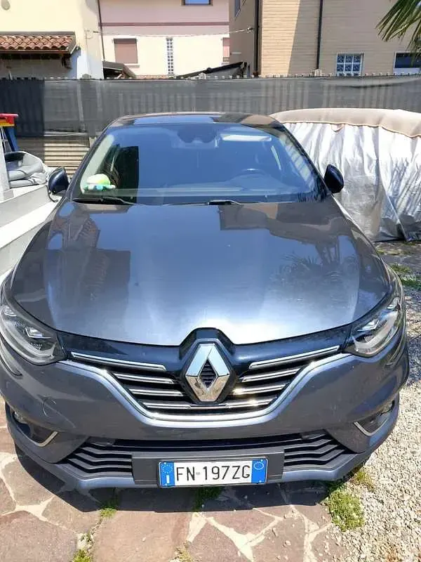 Usata Renault Mégane IV Bose Edition 132 CV (97 kW) 2018 Berlina