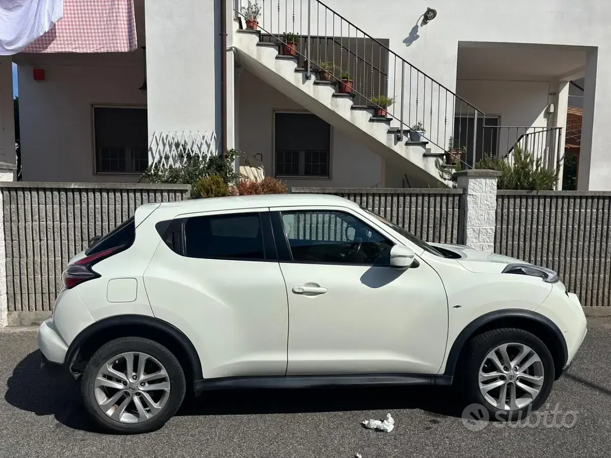 Usata Nissan Juke Acenta 110 CV (80 kW) 2014 Bianco SUV
