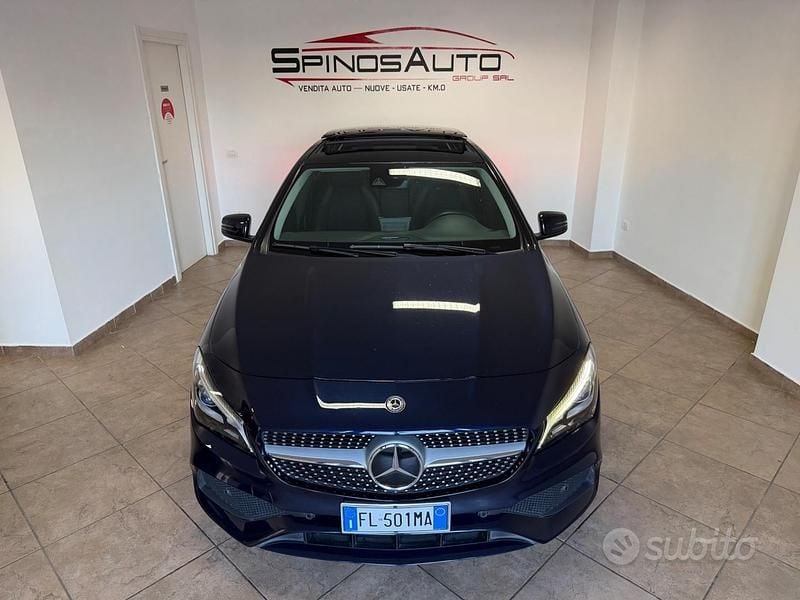 Usata Mercedes CLA220 Premium 177 CV (130 kW) 2017 Blu Berlina