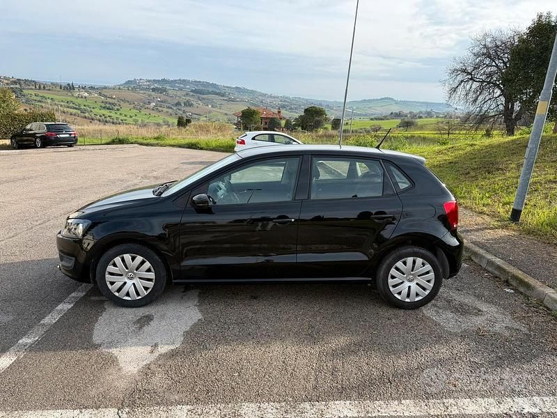 Usata VW Polo 60 CV (44 kW) 2011 Nero Utilitaria