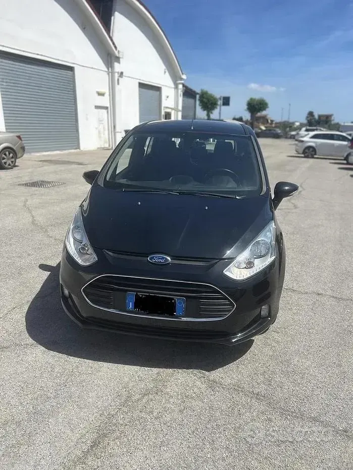 Usata Ford B-MAX 100 CV (73 kW) 2014 Nero Monovolume