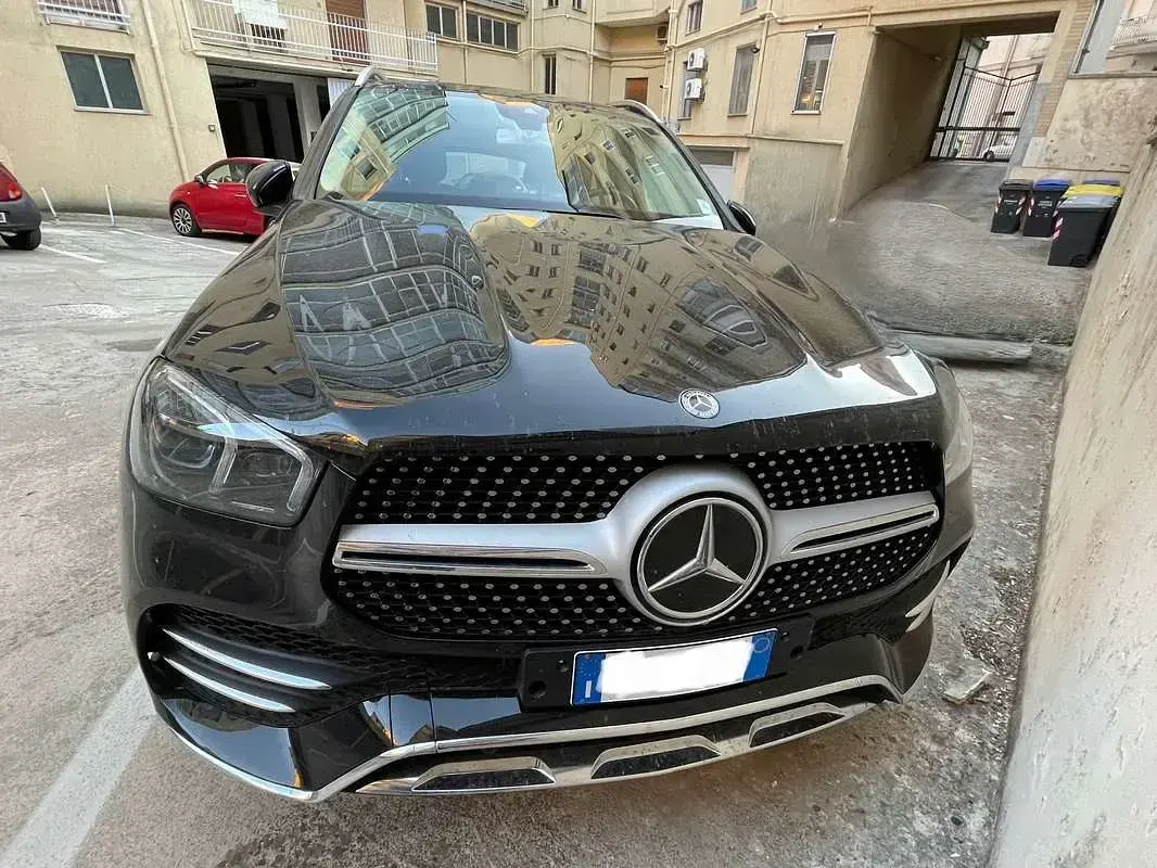 Usata Mercedes GLE300 Premium 245 CV (180 kW) 2019 Nero SUV
