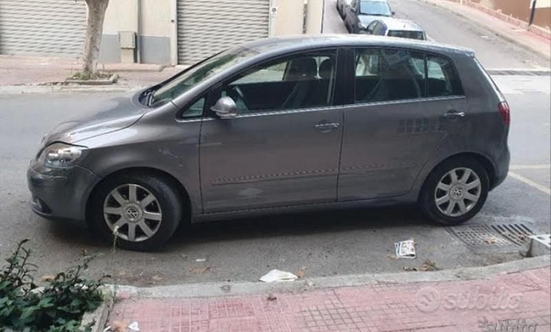 Usata VW Golf Plus 140 CV (102 kW) 2005 Grigio Monovolume