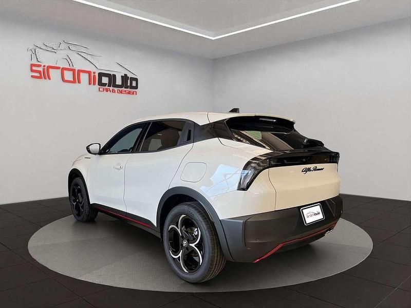 Nuova Alfa Romeo Junior Edizione Speciale 145 CV (106 kW) 2025 Bianco SUV