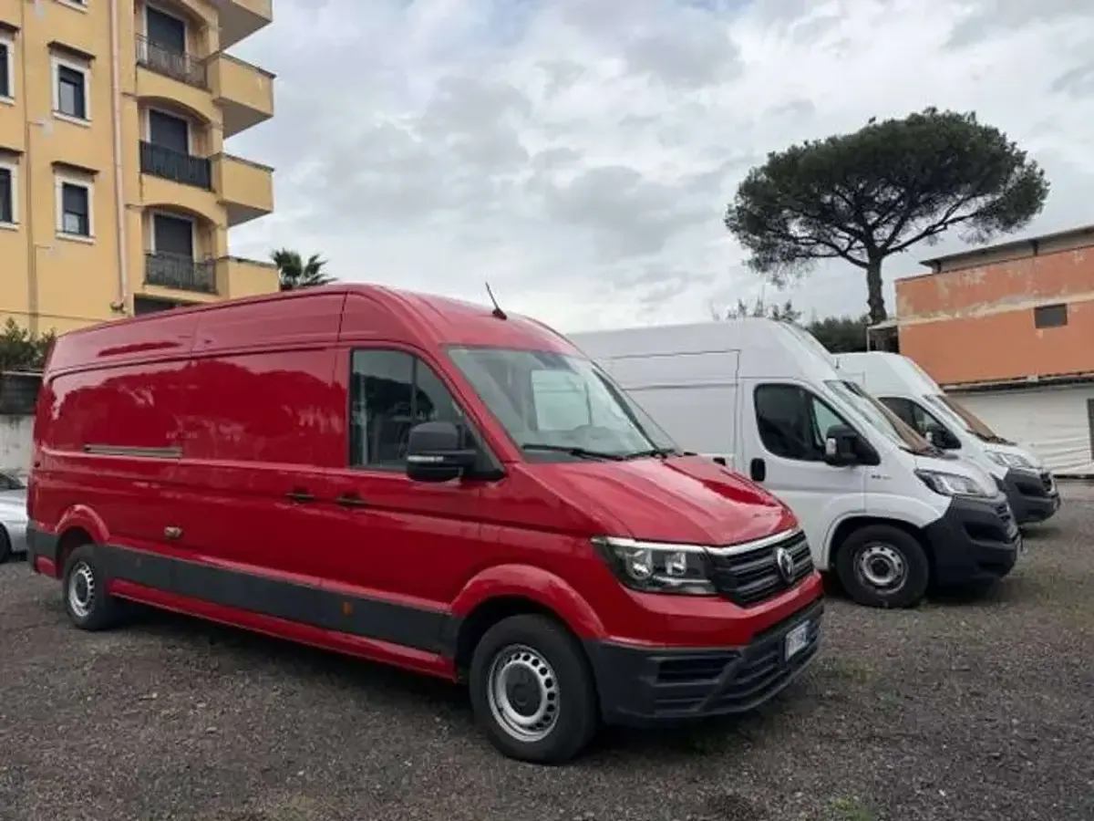 Usado VW Crafter Business 140 CV (102 kW) 2019 Rojo Van