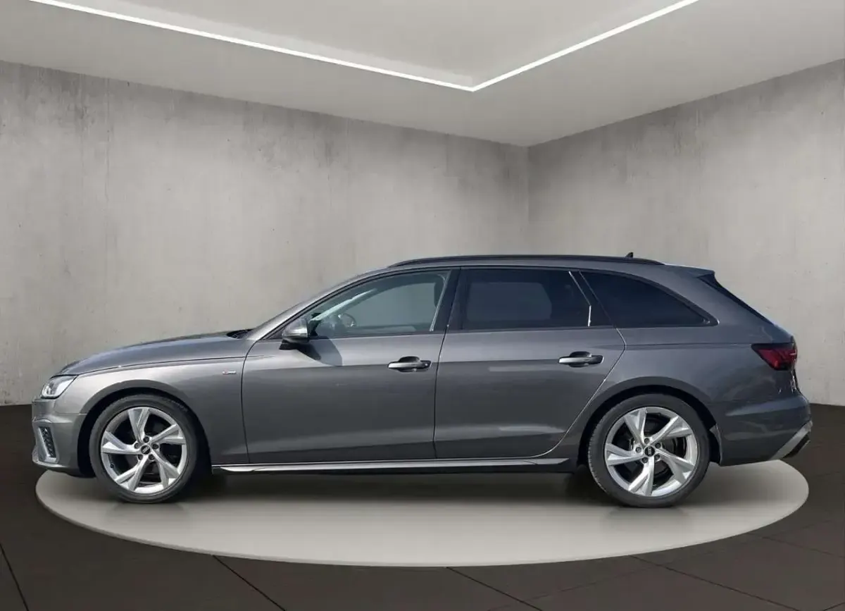 Usata Audi A4 S-Line 163 CV (119 kW) 2022 Grigio Station wagon