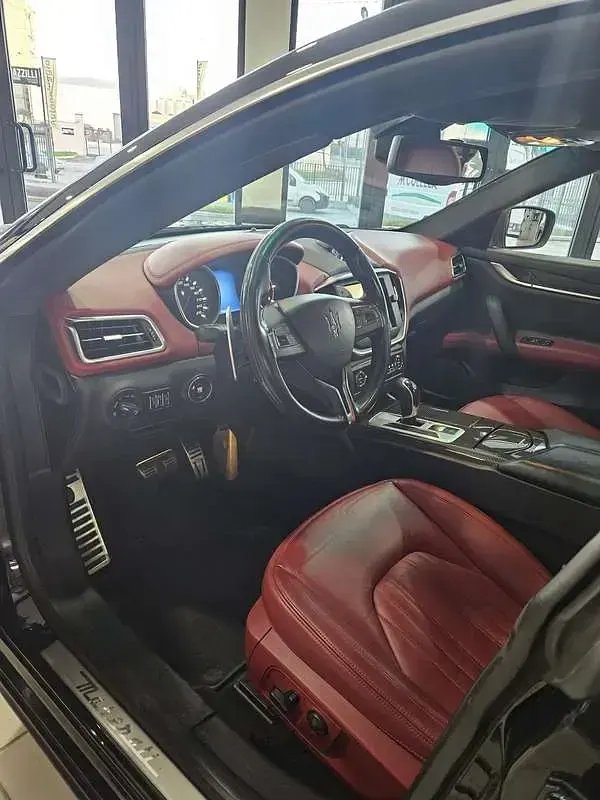 Usata Maserati Ghibli 275 CV (202 kW) 2014 Berlina