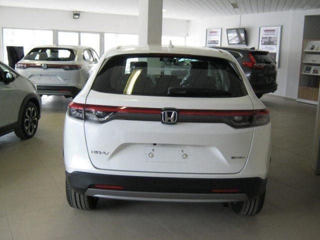 Usata Honda HR-V Elegance 106 CV (77 kW) 2024 Bianco SUV