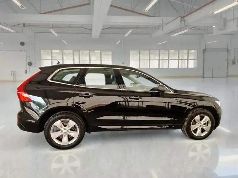 Usata Volvo XC60 Core 197 CV (144 kW) 2024 Nero SUV