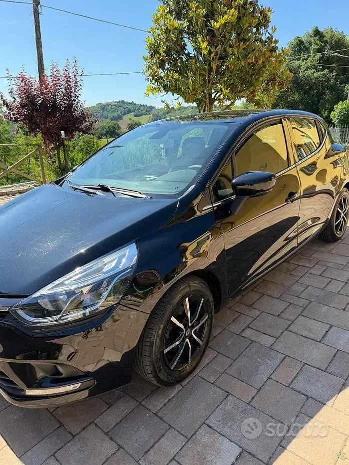 Usata Renault Clio IV 90 CV (66 kW) 2017 Nero Berlina