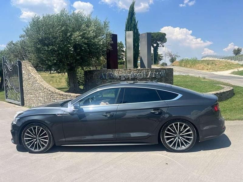 Usata Audi A5 Sportback Business 150 CV (110 kW) 2019 Grigio Utilitaria