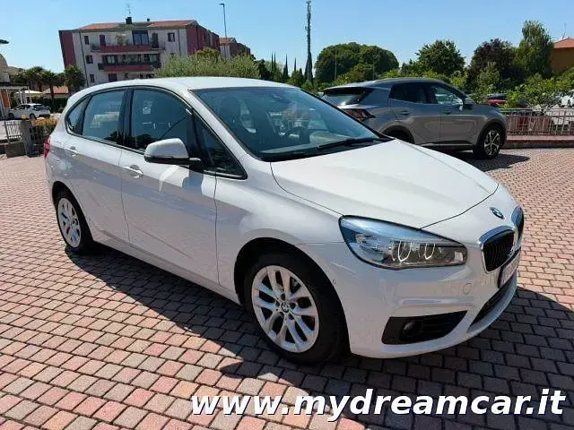 Usata BMW 216 Active Tourer Advantage 115 CV (84 kW) 2017 Bianco Monovolume