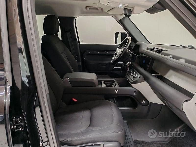 Usata Land Rover Defender S 200 CV (147 kW) 2021 Nero SUV