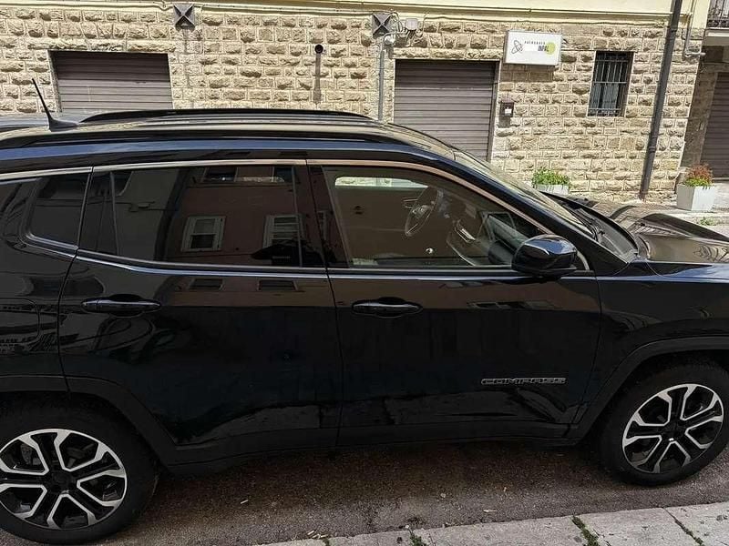 Usata Jeep Compass Limited 131 CV (96 kW) 2024 Nero SUV