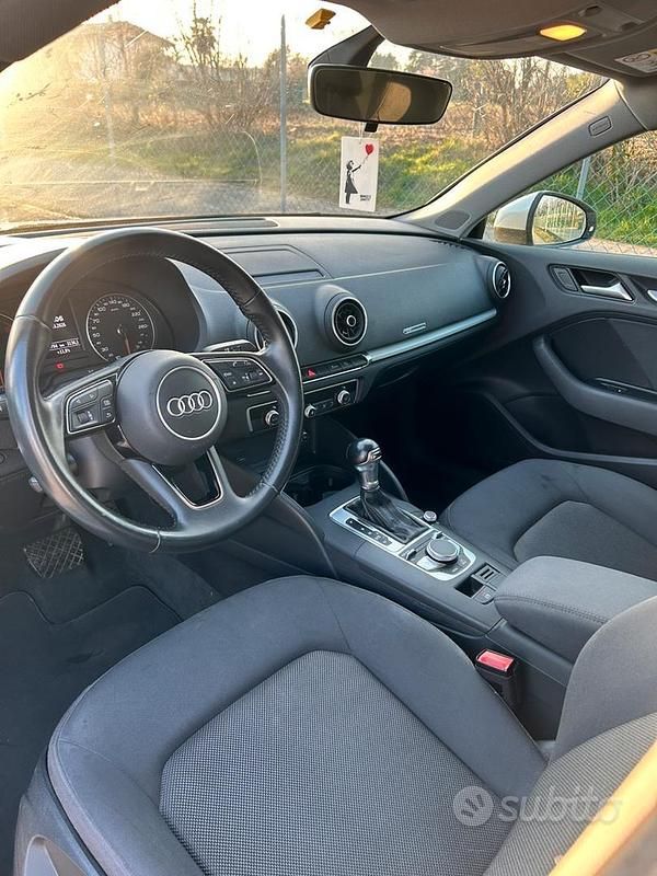 Usata Audi A3 Admired 150 CV (110 kW) 2019 Bianco Berlina