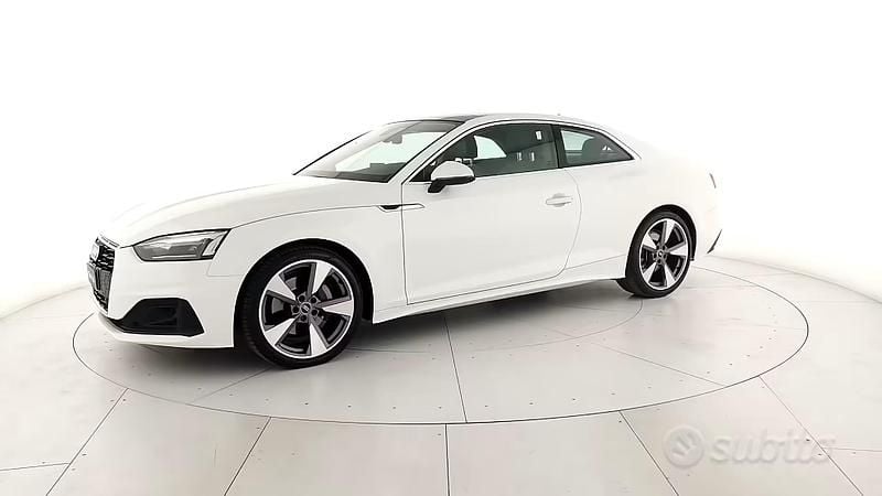 Usata Audi A5 Business 204 CV (150 kW) 2022 Bianco Coupé